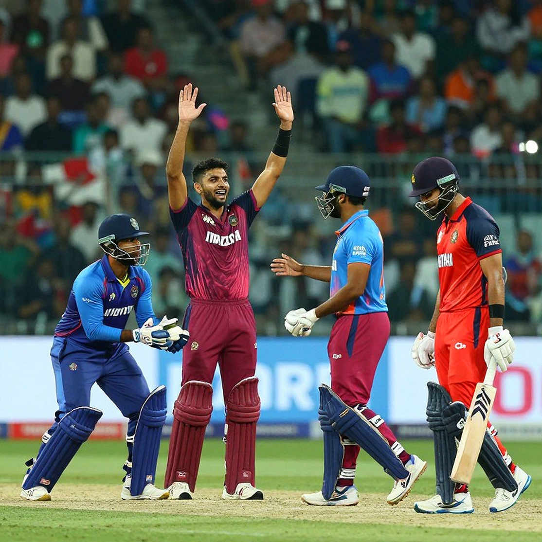 একচল্লিশ নামের খাতা, পেনসিলের এক নাম: অনূর্ধ্ব-১৯ বিশ্বকাপের প্রি-বোর্ড কীভাবে তৈরি হয় একচল্লিশ নামের খাতা, পেনসিলের এক নাম: অনূর্ধ্ব-১৯ বিশ্বকাপের প্রি-বোর্ড কীভাবে তৈরি হয়