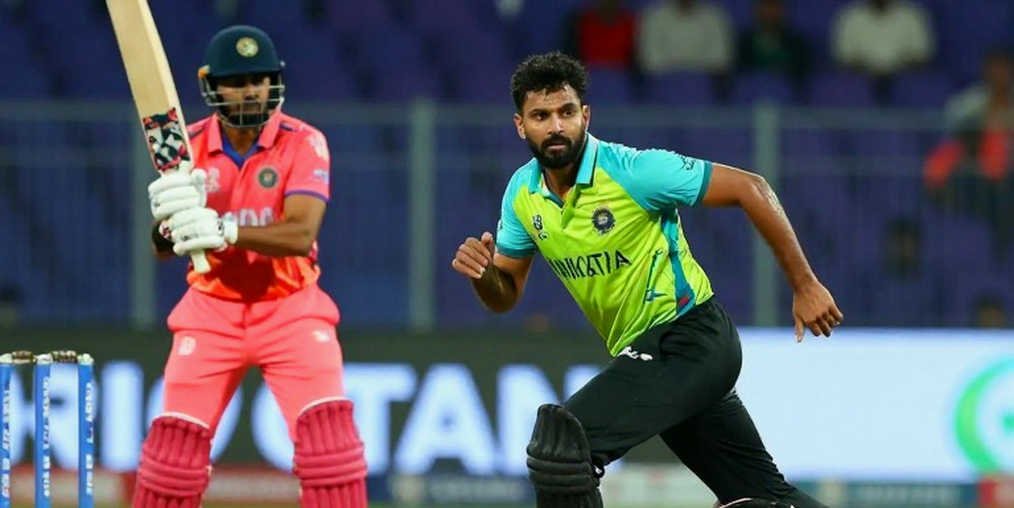 একটি এনওসি-র খতিয়ান: ক্রিকেটের ট্রান্সফার বাজার, ইনজুরি ক্লজ ও ব্লকচেইনের ছায়া একটি এনওসি-র খতিয়ান: ক্রিকেটের ট্রান্সফার বাজার, ইনজুরি ক্লজ ও ব্লকচেইনের ছায়া